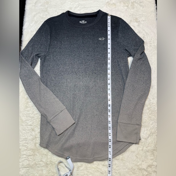 Hollister size small black~gray ombré pullover - Picture 6 of 6